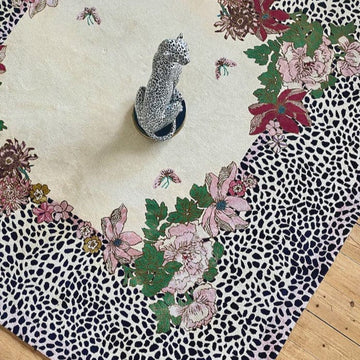 High-Quality Wool Hand-Tufted Floral Border Rug with Leopard Design