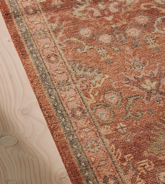 Rust Red Hand-Knotted Oushak Rug – Vintage Turkish Wool Carpet with Floral Medallion Design