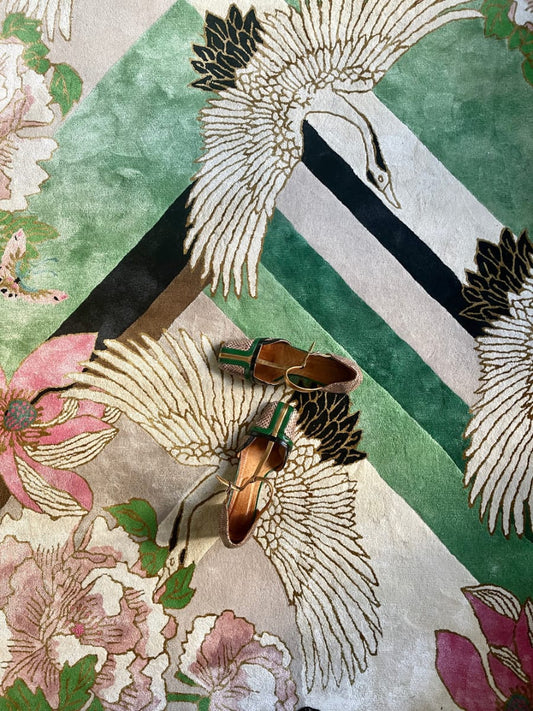 Designer Hand-Tufted Area Rug, Crane and Floral Design with Viscose Accents, Large 9x12 Carpet (Green and Pink)