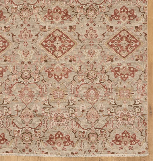 Socorro Hand-Knotted Wool Rug – Soft Beige & Blush Traditional Geometric Design with Vintage Elegance