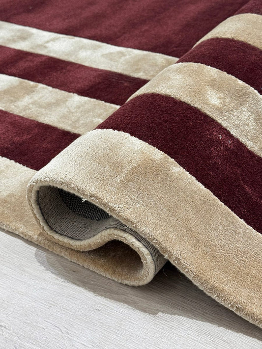 Minimalist Hand-Tufted Wool Monaco Garnet Area Rug with Rounded Rectangular Border