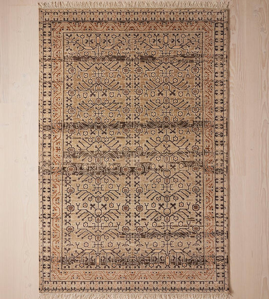 Jimmy Traditional Hand-Knotted Wool Area Rug in Warm Neutral Tones