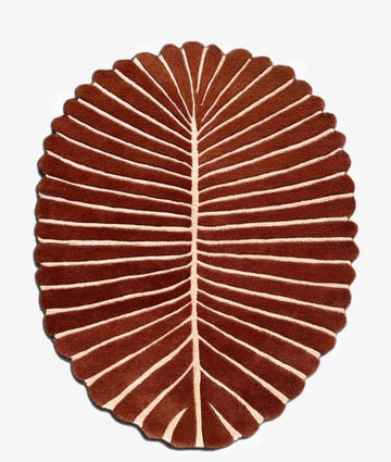 Organic Leaf-Shaped Hand-Tufted Wool Area Rug with Sculpted Edges