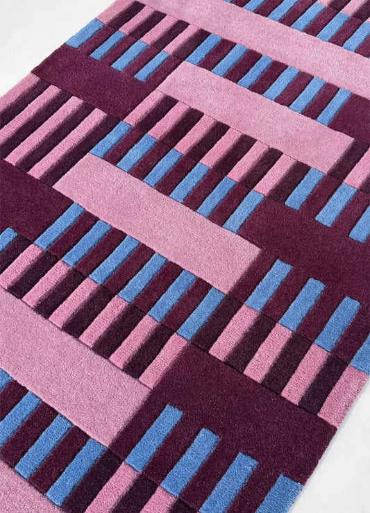 Designer Geometric Stripe Pattern Hand-Tufted Wool Rug for Modern Interiors