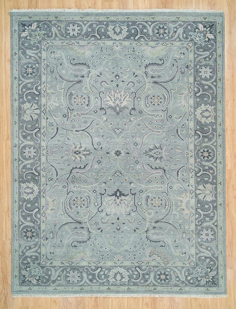 Modern Elegance in Wool | Silver Gray Oushak Rug | Handcrafted for Timeless Sophistication