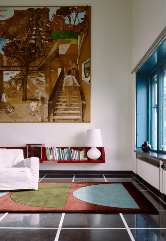 Minimalist Hand-Tufted Coppa Canella Wool Area Rug with Modern Curved Geometry