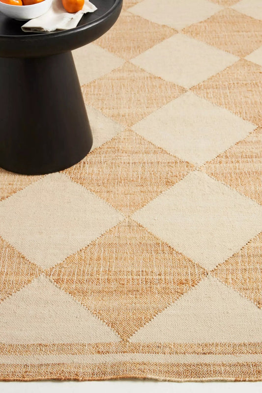Natural & Beige Diamond Pattern Rug – Handcrafted Flatweave in Jute and Wool Blend