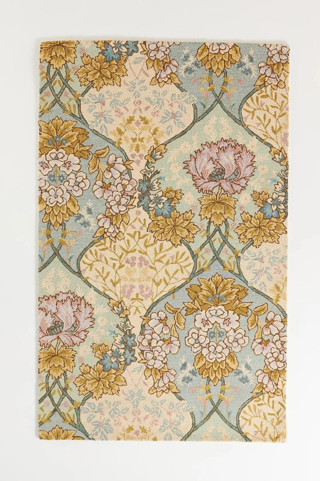 Handmade Wool Tufted Rug Besiana Floral Medallion Sage Vintage Style